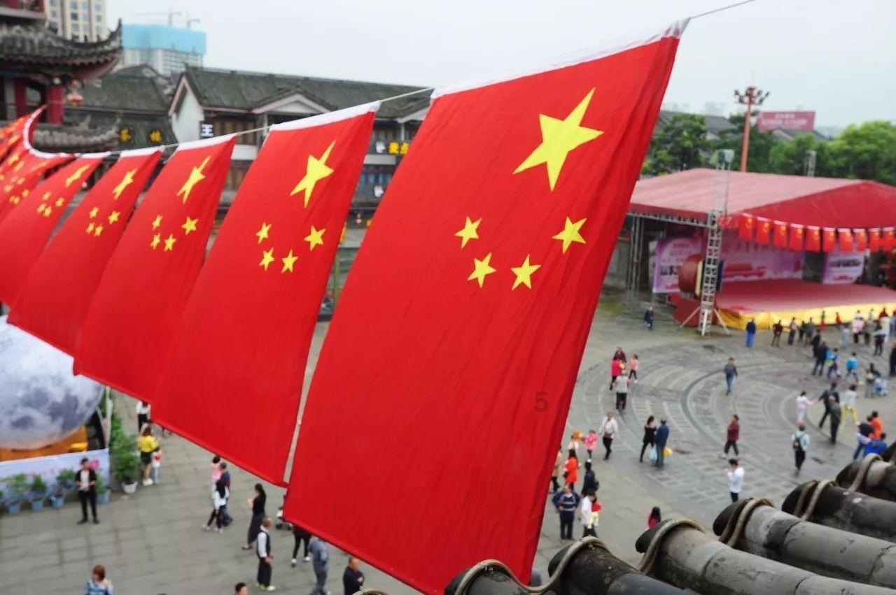 哪路大神帮我断定是男是女，必定感激！游戏画面